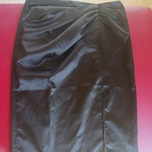 Black silk skirt sz 6